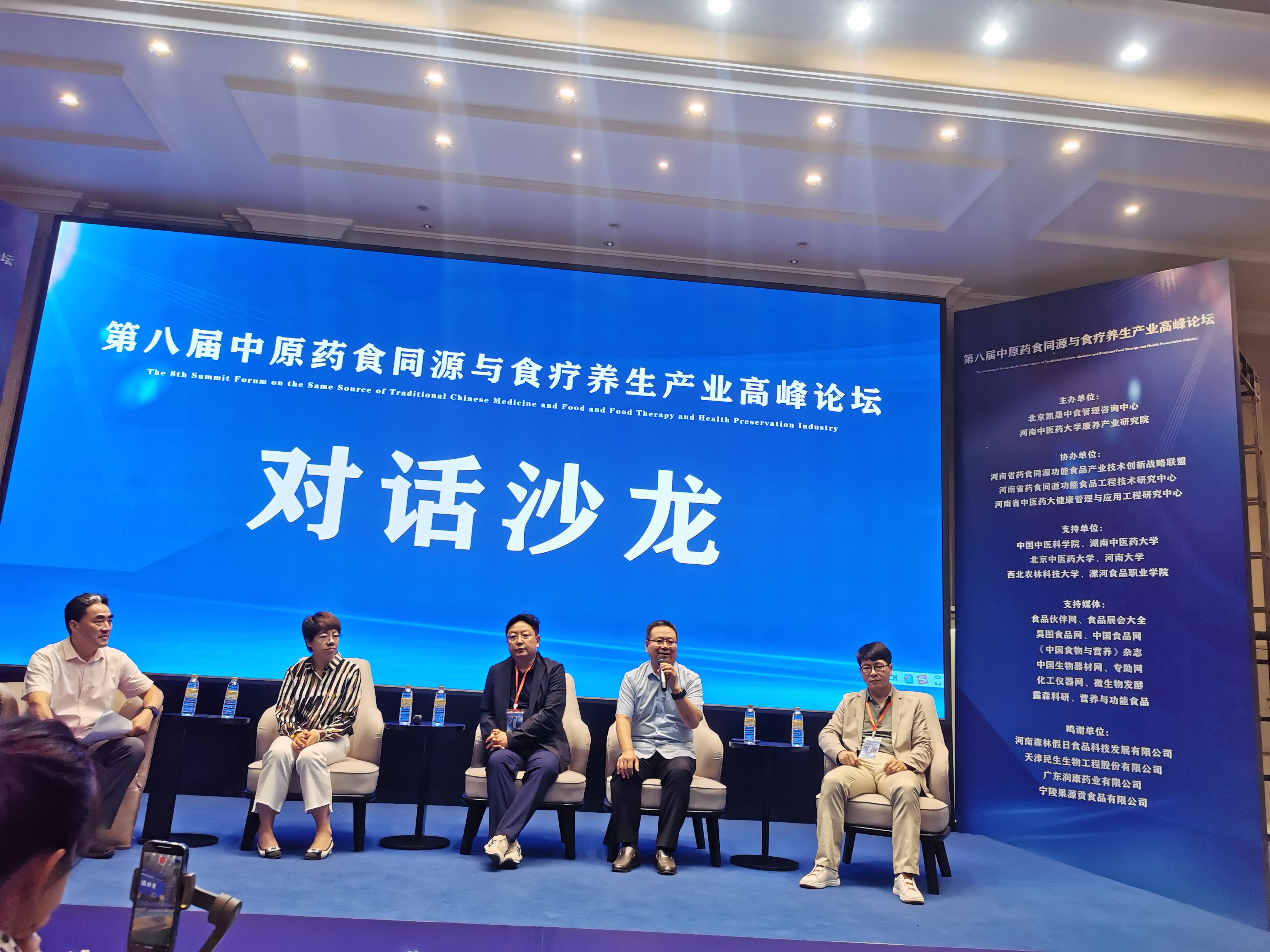 f863cd1237bf633ea485e3de2a9f23e.jpg