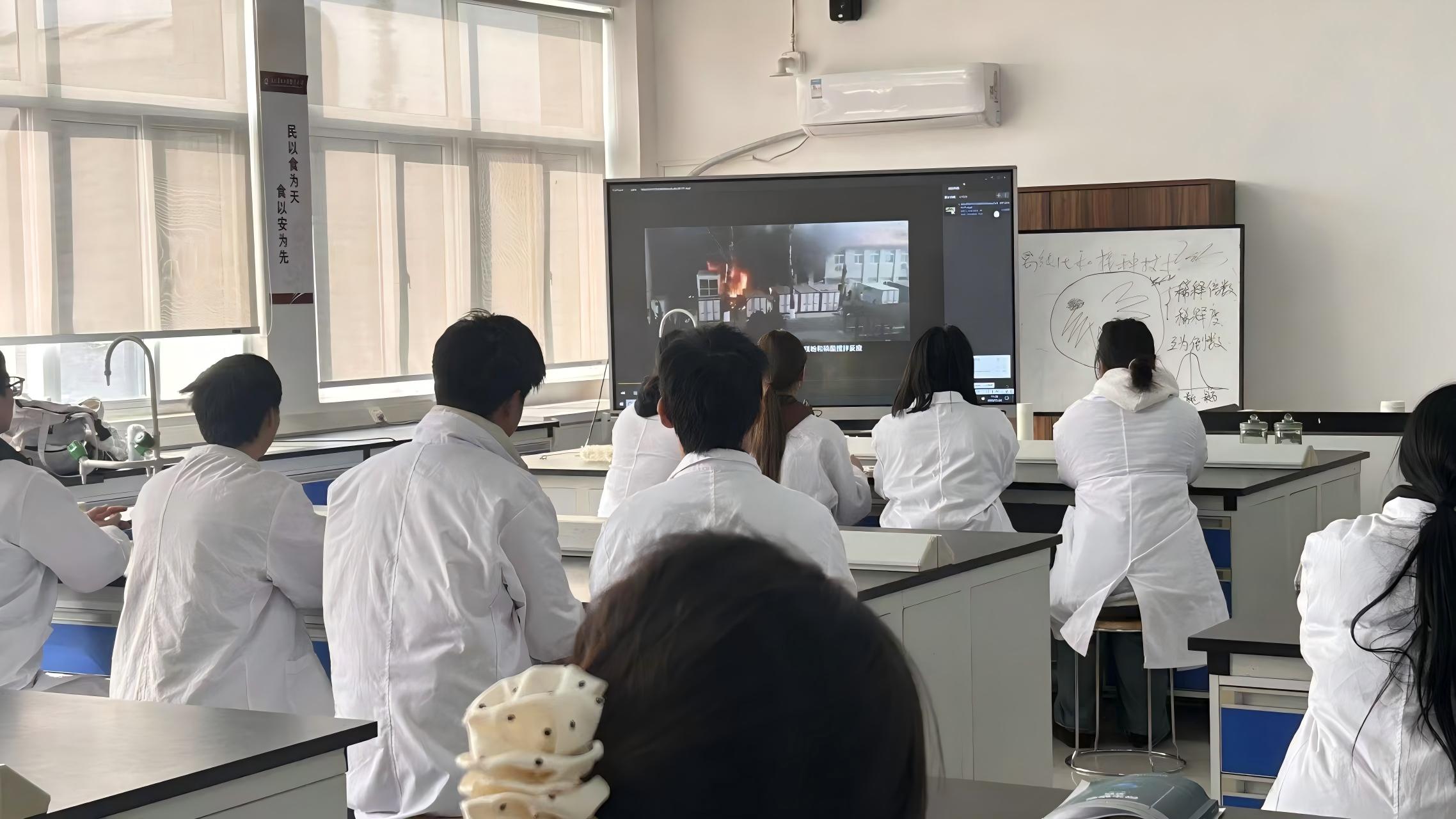 2025.11.21消防活动.jpg